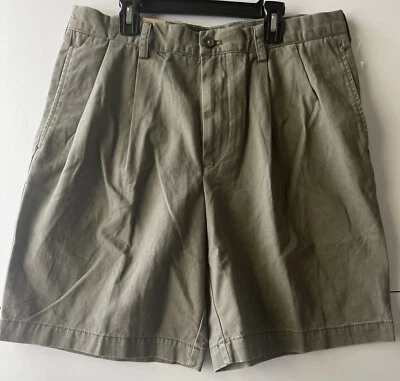 Pantalones Cortos Izod Verde Oliva Clásicos Sarga Algodón Doble Pliegue Para Hombre 32W (Artículo 0036) Foto 1 de 4