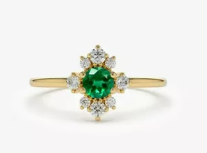 Natural Emerald Diamond Ring 14K Yellow Gold Handmade Cluster Wedding Ring - Picture 1 of 3