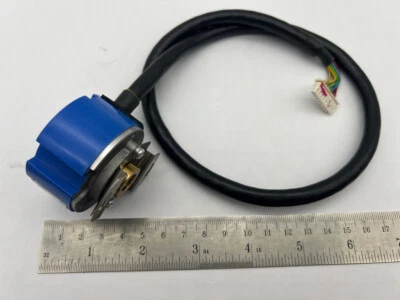 Roland Versacam SP-540V OEM Tamagawa Rotary Shaft Encoder 48-5000P4-L3-5V Japan - Image 1 of 4