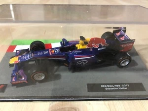 Red Bull RB9 F1 2013 Sebastian Vettel - DIE CAST 1:43 - Picture 1 of 1
