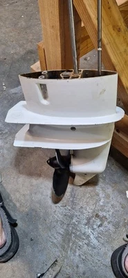 1992 -2005 Johnson Evinrude 6 & 8 Hp long shaft  Lower Unit - Image 1 of 4