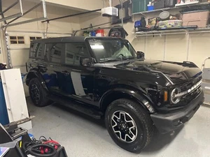 NEW 5 Factory Ford Bronco RIMS & New Bridgestone Tires Outer Banks - 255/70 R18 - Picture 1 of 4
