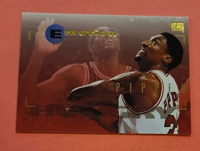 1994 SkyBox E-Motion #13 Scottie Pippen NM-MT - Image 1 of 2