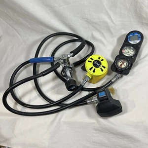 Scubapro MK10 y D400, EE. UU. Buzos Aqua-Lung y Pulpo, UWATEC Comp - PIEZAS COMO ESTÁN - Imagen 1 de 11