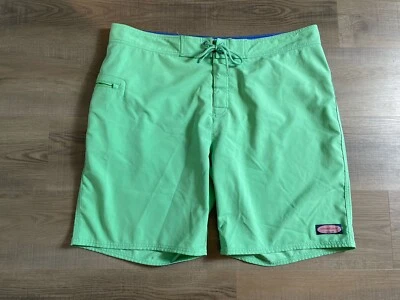 Pantalones cortos de natación Vineyard Vines para hombre 40 x 9" verde brillante logotipo de ballena Foto 1 de 4