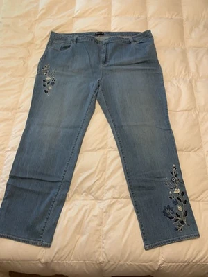 Susan Graver 26W embroidered jeans - Image 1 of 4