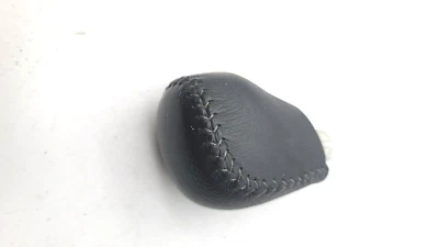  2008 2009 2010 2011 2012 2013 TOYOTA HIGHLANDER COROLLA  AVALON  SHIFT KNOB OEM - Image 1 of 2