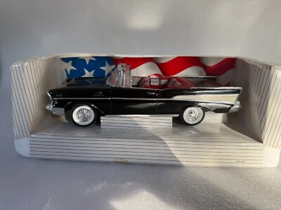 CHEVROLET CHEVY BEL AIR 1957 cabriolet ouvert ope noir 1/18 AMERICAN MUSCLE ERTL - Photo 1/4