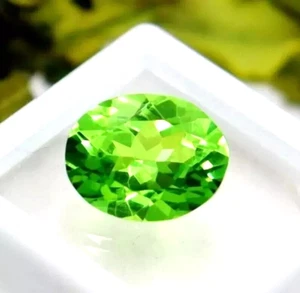 Natürlicher A++ grüner Peridot 10 kt + Ovalschliff lose zertifizierter Edelstein - Bild 1 von 7