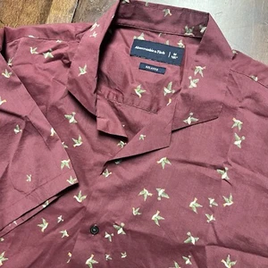 Abercrombie & Fitch Hawaiian Camp Button Shirt All Over Bird Print Mens M - Picture 1 of 8