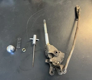 1964-1967 Corvette 4 Speed Shifter Original 3851769 - Picture 1 of 12