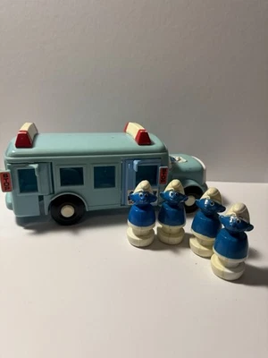 VINTAGE 1982 Plastic Smurf School Bus 4 SMURFS ILLCO PEYO Wallace Berrie & Co - Image 1 of 4