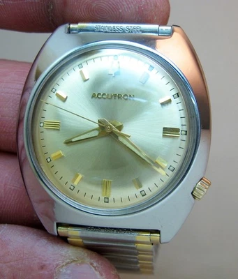 ОБСЛУЖИВАЕМЫЕ МУЖСКИЕ ЧАСЫ ACCUTRON BULOVA 218 КАМЕРТОН ИЗ НЕРЖАВЕЮЩЕЙ СТАЛИ N2 - Изображение 1 из 4