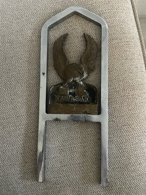 Vintage Raro Vintage Kawasaki Eagle Bar & Shield Sissy Bar - Imagem 1 de 4