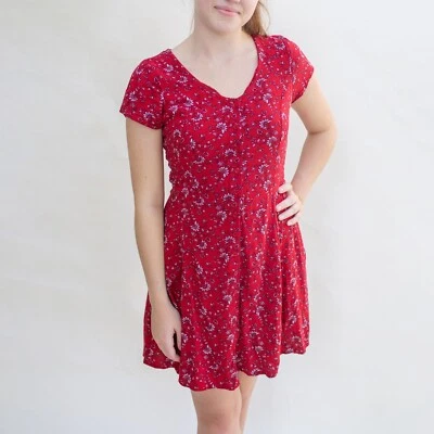 Mini Vestido Floral Años 90 Pequeño Botones Ajuste Acampanado Cintura Arrancada Estilo Hada Foto 1 de 4