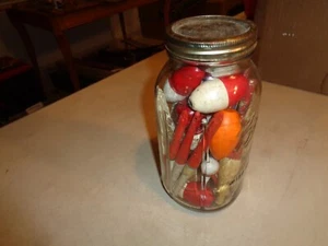 Vintage Holz, Kork Kunststoff, hausgemachte Angeln Schwimmer Bobber in 1/2 Gal. Kugelglas - Bild 1 von 10