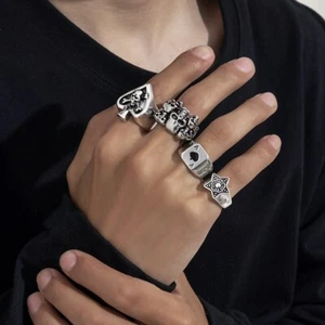 Set of 4 Men's Ring Size 9 Biker Punk Y2K Retro Poker Skull Alloy Plating - Picture 1 of 17