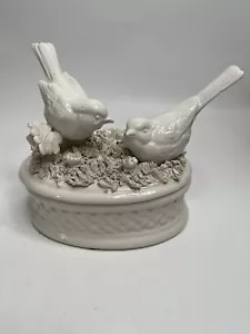 Jay Willfred Numbered Finch figurine jewelry trinket box Italy finch birds vtg - Picture 1 of 6