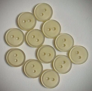 1/2" 2-Hole Yellow Craft/Clothing Buttons - Picture 1 of 2