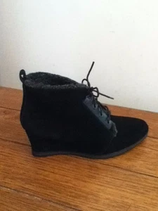 NEW Ellen Tracy Womens Torino Size 8 Black Suede Faux Fur Boots Granny Wedges - Picture 1 of 12