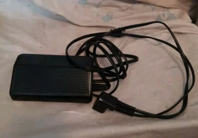 Singer Sewing Machine Foot Pedal Speed Control CR-307  #988274-090 - Image 1 of 4