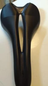 Sella Romin Evo in carbonio 143 mm - Foto 1 di 6