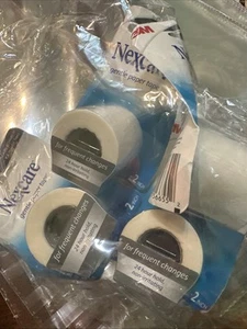 Verloren von 4 Nexcare Sanftes Papierband 1 Zoll x 10 Yards 4 Rollen - Bild 1 von 2