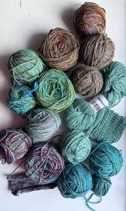 Reine Wolle Mattgarn Handgfärbt 1,4 Kg Teppichgarn Strickgarn Konvolut - Bild 1 von 7