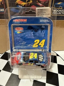 Jeff Gordon #24 DuPont 2004 ACTION 1/64 Nascar Diecast - Picture 1 of 5