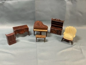 Muebles de plástico para casa de muñecas vintage de productos de renovación - Imagen 1 de 13