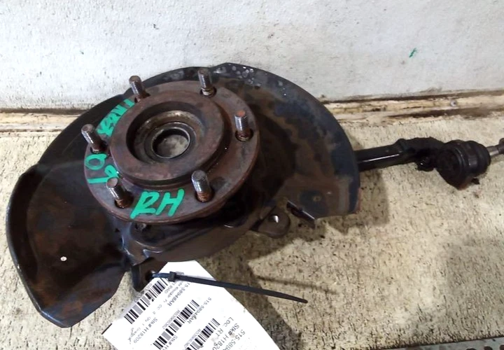 2004-2006 Toyota Tundra Front Right Passenger Spindle Knuckle Assembly 4x2 OEM - Image 1 of 3