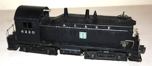 Lionel Trains #6220 Santa Fe ATS&F Bell Ringer O Gauge NW-2 Switcher Tested Nice - Picture 1 of 5