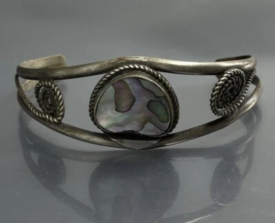 Alpaca Mexico Women’s Cuff Bracelet Silver Plated Mother Of Pearl Abalone - Imagem 1 de 4