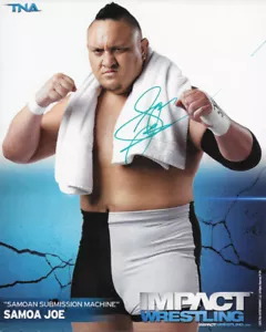 *SAMOA JOE*SIGNED*AUTOGRAPHED*PROMO*PHOTO*TNA*IMPACT WRESTLING*8 X 10*COA* - Picture 1 of 2
