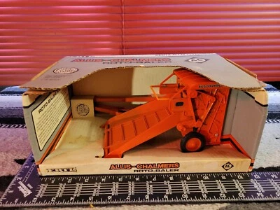 Ertl Allis Chalmers Roto-Baler 1/16 Diecast Farm Implement Replica Collectible - Image 1 of 4