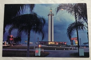 Night View of Citrus Tower, Clermont, Florida. Postcard (B3) - Picture 1 of 2