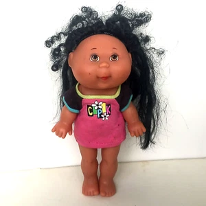Mattel Vintage Cabbage Patch Bambini Mini Bambola Corpo in Vinile 1995 Rosa Top 9 in - Foto 1 di 12