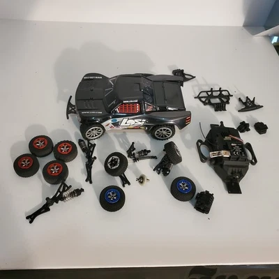 Losi Micro SCT 1/24 4WD Brushed RTR - Image 1 of 4