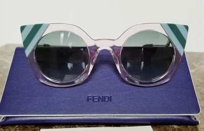 Женские солнцезащитные очки Fendi Waves РОЗОВЫЕ кошачий глаз с светло-зелеными линзами - Изображение 1 из 4