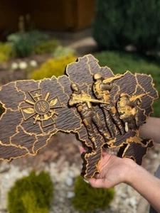 Handcrafted Ukrainian map with Ukrainian soldiers made of natural wood best gift - Picture 1 of 4