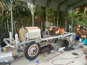 Unique 1917 White 3/4 ton truck paddywagon - Picture 1 of 8