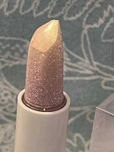 HUDABEAUTY Diamond Lip Balm lipstick Dirty Thought Extra Shine Light PinkPurple - Picture 1 of 3