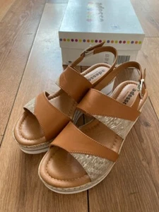 Sandali con zeppa Adesso marroni/metallici champagne oro taglia UK 5 EU 38 nuovi con scatola - Foto 1 di 10
