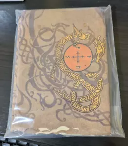 God Of War Ragnarok Yggdrasil Stoffkarte aus Collector's Edition - Sealed - Bild 1 von 2