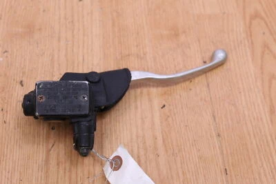 Kawasaki Bayou 300 Klf300C 1999 4x4 cilindro maestro de freno delantero Foto 1 de 4