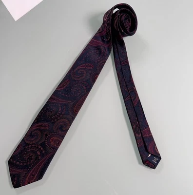 Polo Ralph Lauren Necktie Size 56' Purple Paisley 100% Silk From Italy - Image 1 of 4