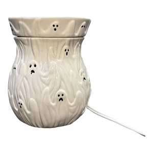 Scentsy Ghouls & Ghosts Wax Warmer, White Ceramic Halloween Decor Retired Works - Picture 1 of 18