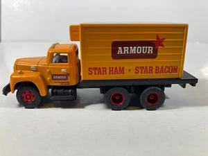 CMW Mini Metals - International R-190 - Delivery Truck " ARMOUR Ham & Bacon " - Picture 1 of 8