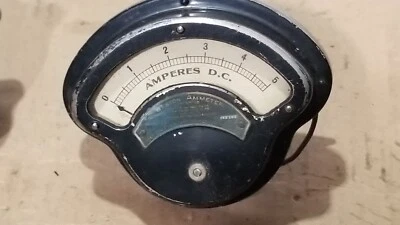 Vintage Weston Direct Current 0-5  AMPERES meter Model 267 , USA - Image 1 of 3
