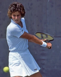 1983 Tennis Pro PAM SHRIVER Glossy 8x10 Photo Print Poster - Picture 1 of 1
